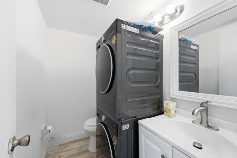 Condominio en alquiler en Coral Springs, Florida, 3 dormitorios, 133.78 m2 № 2251719 - foto 18