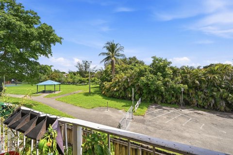 Condominio en alquiler en Coral Springs, Florida, 3 dormitorios, 133.78 m2 № 2251719 - foto 19