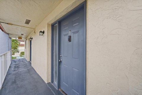 Condominio en alquiler en Coral Springs, Florida, 3 dormitorios, 133.78 m2 № 2251719 - foto 4