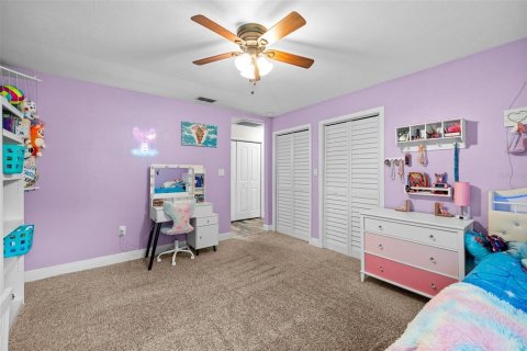 House in Anthony, Florida 4 bedrooms, 225.94 sq.m. № 2423815 - photo 15