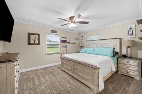 House in Anthony, Florida 4 bedrooms, 225.94 sq.m. № 2423815 - photo 11