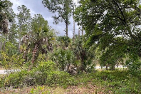 Terreno en venta en North Port, Florida № 2159498 - foto 8
