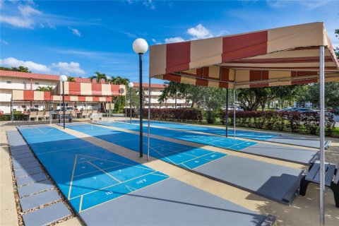 Copropriété à louer à Pembroke Pines, Floride: 1 chambre, 83.61 m2 № 2176930 - photo 21