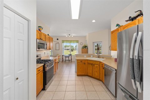 House in Ocala, Florida 2 bedrooms, 156.91 sq.m. № 1736457 - photo 18