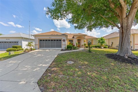 House in Ocala, Florida 2 bedrooms, 156.91 sq.m. № 1736457 - photo 3