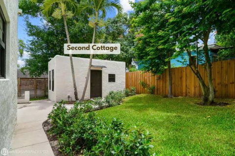 House in West Palm Beach, Florida 4 bedrooms, 122.82 sq.m. № 2082178 - photo 24