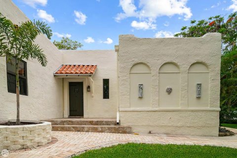 House in West Palm Beach, Florida 4 bedrooms, 122.82 sq.m. № 2082178 - photo 19