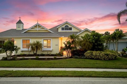 Casa en venta en Bradenton, Florida, 4 dormitorios, 228.17 m2 № 1910890 - foto 1