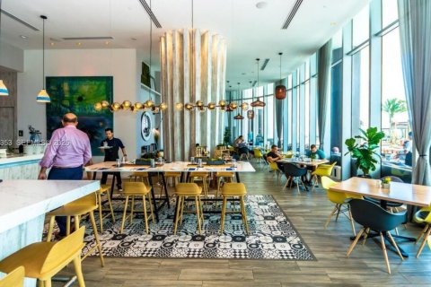 Copropriété à vendre à Hollywood, Floride: 2 chambres, 104.89 m2 № 1975645 - photo 27