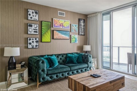 Copropriété à vendre à Hollywood, Floride: 2 chambres, 104.89 m2 № 1975645 - photo 11