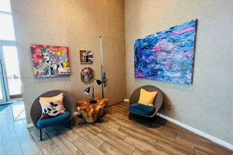 Copropriété à vendre à Hollywood, Floride: 2 chambres, 104.89 m2 № 1975645 - photo 28