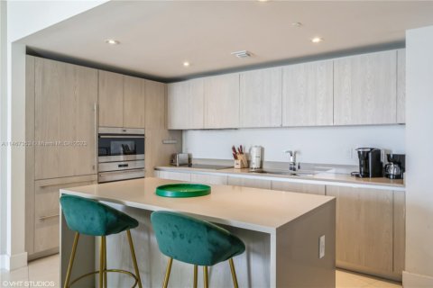 Copropriété à vendre à Hollywood, Floride: 2 chambres, 104.89 m2 № 1975645 - photo 14