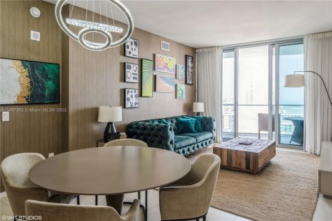 Copropriété à vendre à Hollywood, Floride: 2 chambres, 104.89 m2 № 1975645 - photo 5