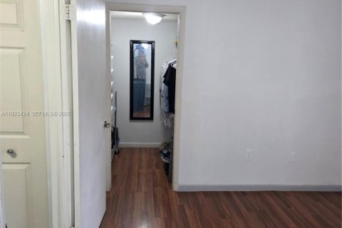 Condominio en venta en Miami, Florida, 2 dormitorios, 89.65 m2 № 1982287 - foto 18