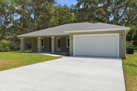 House in DeLand, Florida 3 bedrooms, 151.52 sq.m. № 2110204 - photo 4
