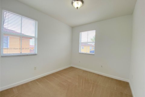 Adosado en alquiler en Doral, Florida, 4 dormitorios, 205.96 m2 № 1929281 - foto 26