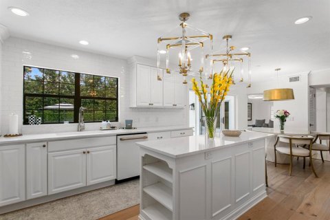 Casa en venta en Tampa, Florida, 4 dormitorios, 478.91 m2 № 2303174 - foto 23