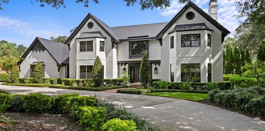 Casa en Tampa, Florida 4 dormitorios, 478.91 m2 № 2303174