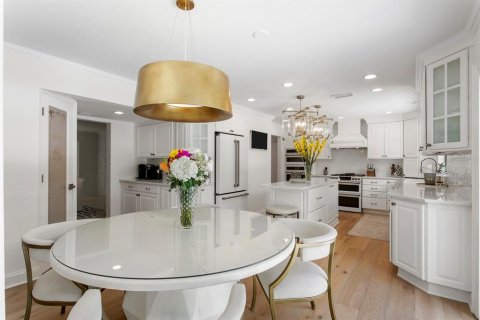 Casa en venta en Tampa, Florida, 4 dormitorios, 478.91 m2 № 2303174 - foto 15