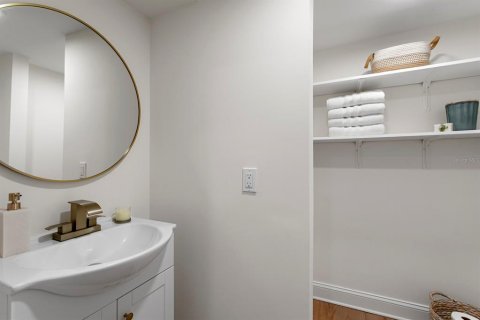 Casa en venta en Tampa, Florida, 4 dormitorios, 478.91 m2 № 2303174 - foto 24