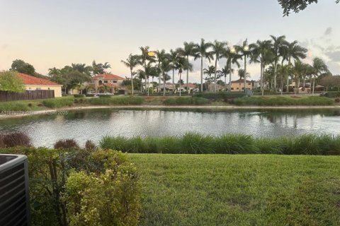 Condominio en alquiler en Homestead, Florida, 3 dormitorios, 108.6 m2 № 1922244 - foto 1