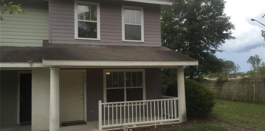 Townhouse in Gainesville, Florida 2 bedrooms, 107.21 sq.m. № 1829049