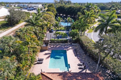 Casa en venta en Boynton Beach, Florida, 4 dormitorios, 209.12 m2 № 2027580 - foto 8