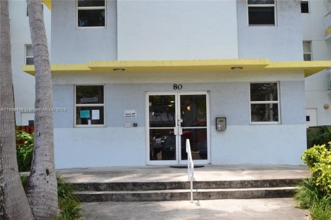 Condo in Miami Beach, Florida, 1 bedroom  № 1941390 - photo 22