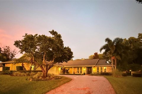 Casa en venta en Orlando, Florida, 3 dormitorios, 217.21 m2 № 1898647 - foto 1