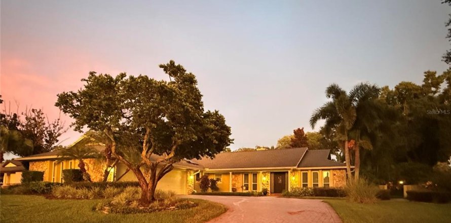 Casa en Orlando, Florida 3 dormitorios, 217.21 m2 № 1898647