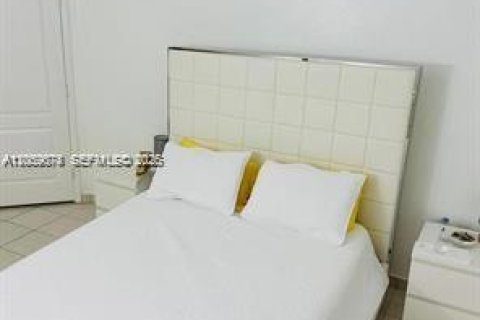 Copropriété à louer à Miami, Floride: 2 chambres, 112.04 m2 № 2169151 - photo 5