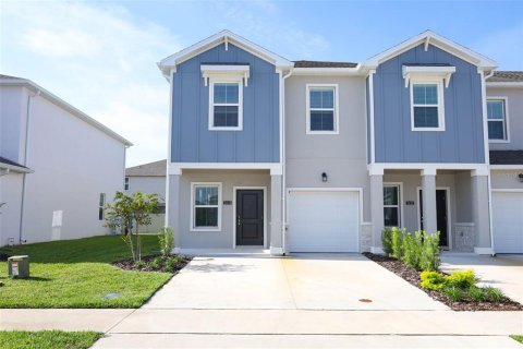 Casa en alquiler en Kissimmee, Florida, 3 dormitorios, 174.01 m2 № 1916338 - foto 1