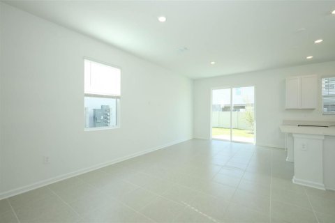 Casa en alquiler en Kissimmee, Florida, 3 dormitorios, 174.01 m2 № 1916338 - foto 8