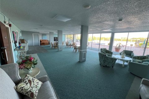 Condominio en venta en Winter Haven, Florida, 2 dormitorios, 110.55 m2 № 1514582 - foto 19