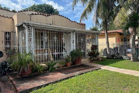 Casa en venta en Miami, Florida, 4 dormitorios, 153.29 m2 № 1727281 - foto 21