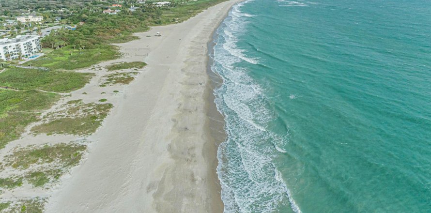 Townhouse in Vero Beach, Florida 2 bedrooms, 130.06 sq.m. № 963724