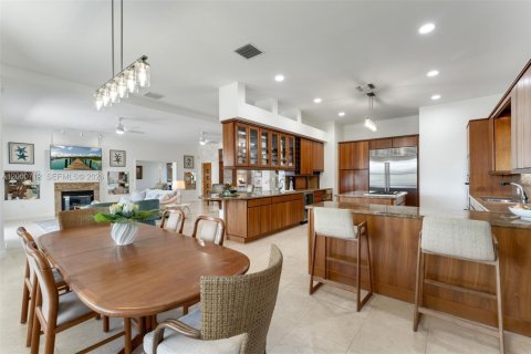 Casa en venta en Islamorada, Village of Islands, Florida, 5 dormitorios, 506.87 m2 № 2066565 - foto 25