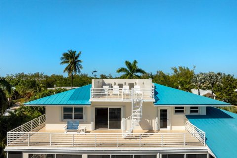 Casa en venta en Islamorada, Village of Islands, Florida, 5 dormitorios, 506.87 m2 № 2066565 - foto 6