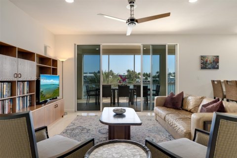 Casa en venta en Islamorada, Village of Islands, Florida, 5 dormitorios, 506.87 m2 № 2066565 - foto 29