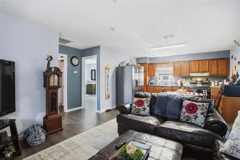 Immobilier commercial à vendre à Brooksville, Floride: 1226.31 m2 № 2226591 - photo 7