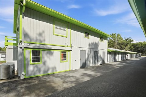Immobilier commercial à vendre à Brooksville, Floride: 1226.31 m2 № 2226591 - photo 13