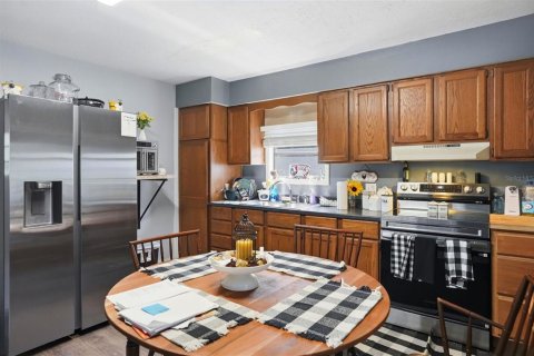 Immobilier commercial à vendre à Brooksville, Floride: 1226.31 m2 № 2226591 - photo 27