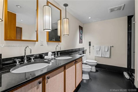 Condominio en venta en Miami Beach, Florida, 1 dormitorio, 76.27 m2 № 1893040 - foto 16