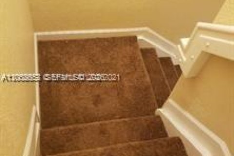 Touwnhouse à vendre à Royal Palm Beach, Floride: 3 chambres, 168.62 m2 № 2066697 - photo 5