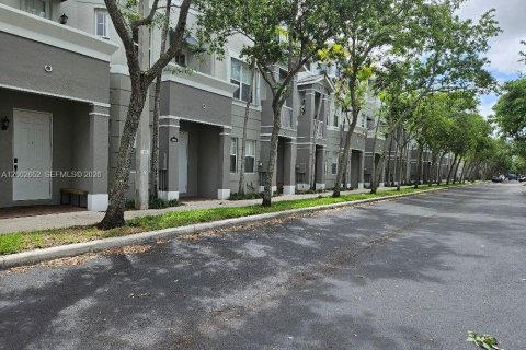 Таунхаус в Ройял-Палм-Бич, Флорида 3 спальни, 168.62м2 № 2066697