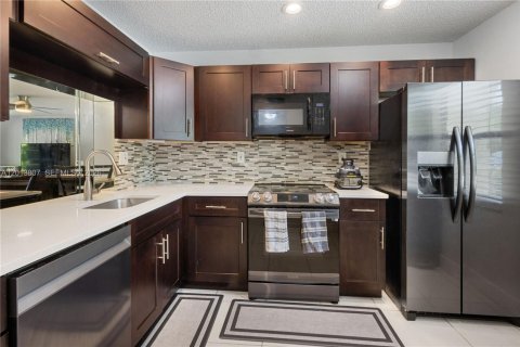 Condo à Coconut Creek, Floride, 2 chambres  № 2077841