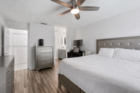 Copropriété à vendre à Coconut Creek, Floride: 2 chambres, 90.12 m2 № 2077841 - photo 8