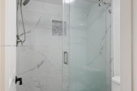 Copropriété à vendre à Coconut Creek, Floride: 2 chambres, 90.12 m2 № 2077841 - photo 9