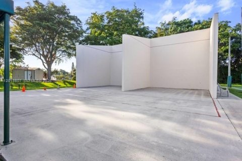 Copropriété à vendre à Coconut Creek, Floride: 2 chambres, 90.12 m2 № 2077841 - photo 20