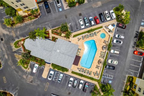 Condo in Largo, Florida, 3 bedrooms  № 2200448 - photo 4